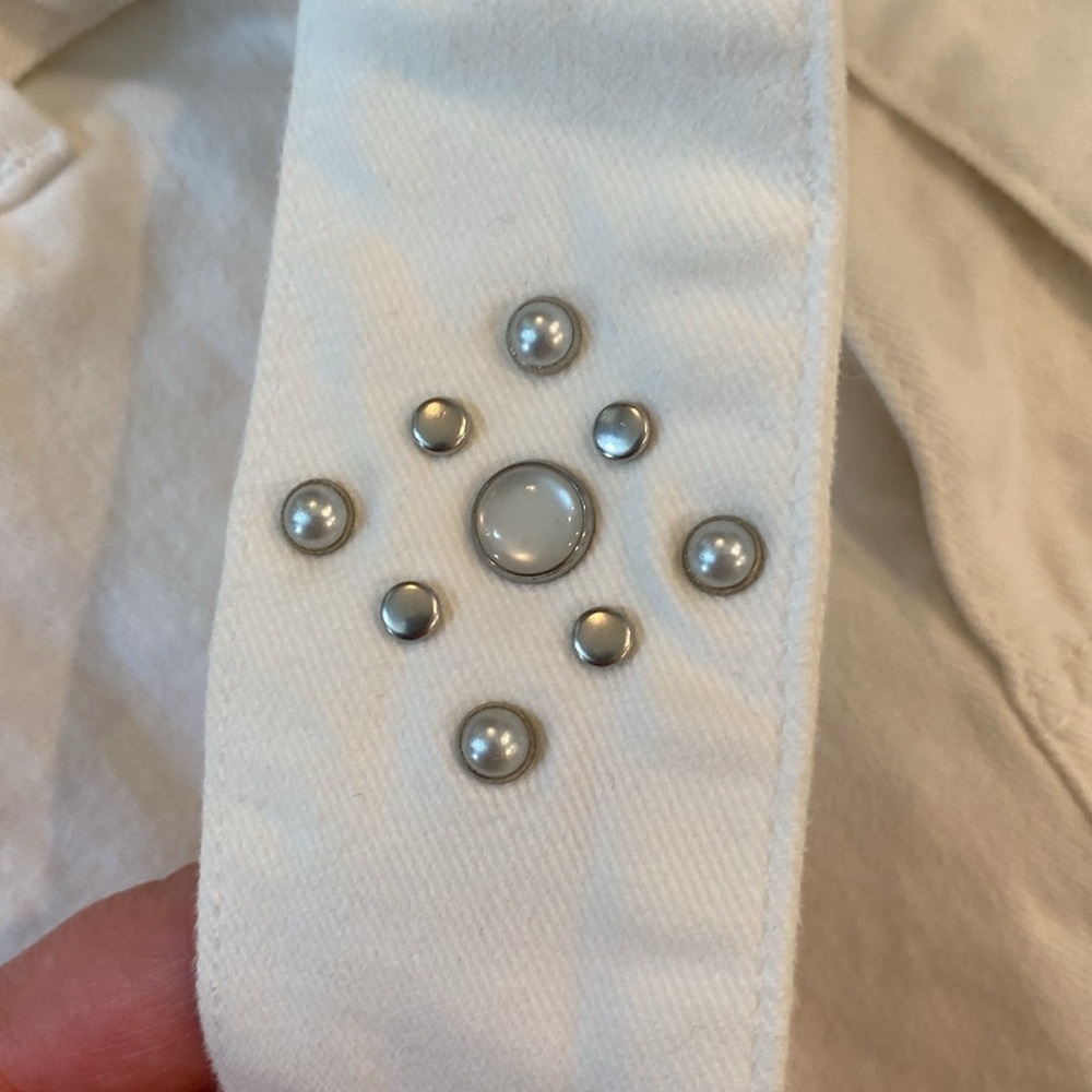 Paige Hoxton White Jeans - Picture 5 of 6